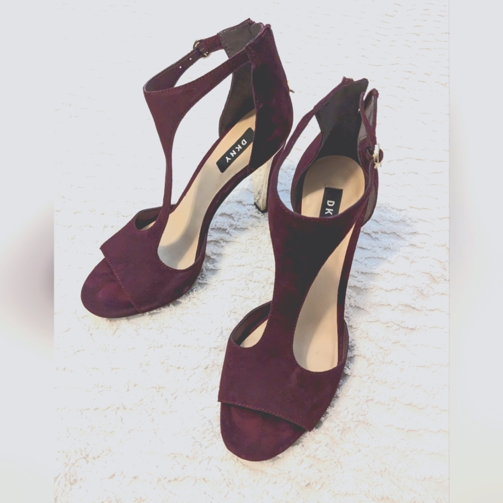 Burgundy DKNY heels, size 9